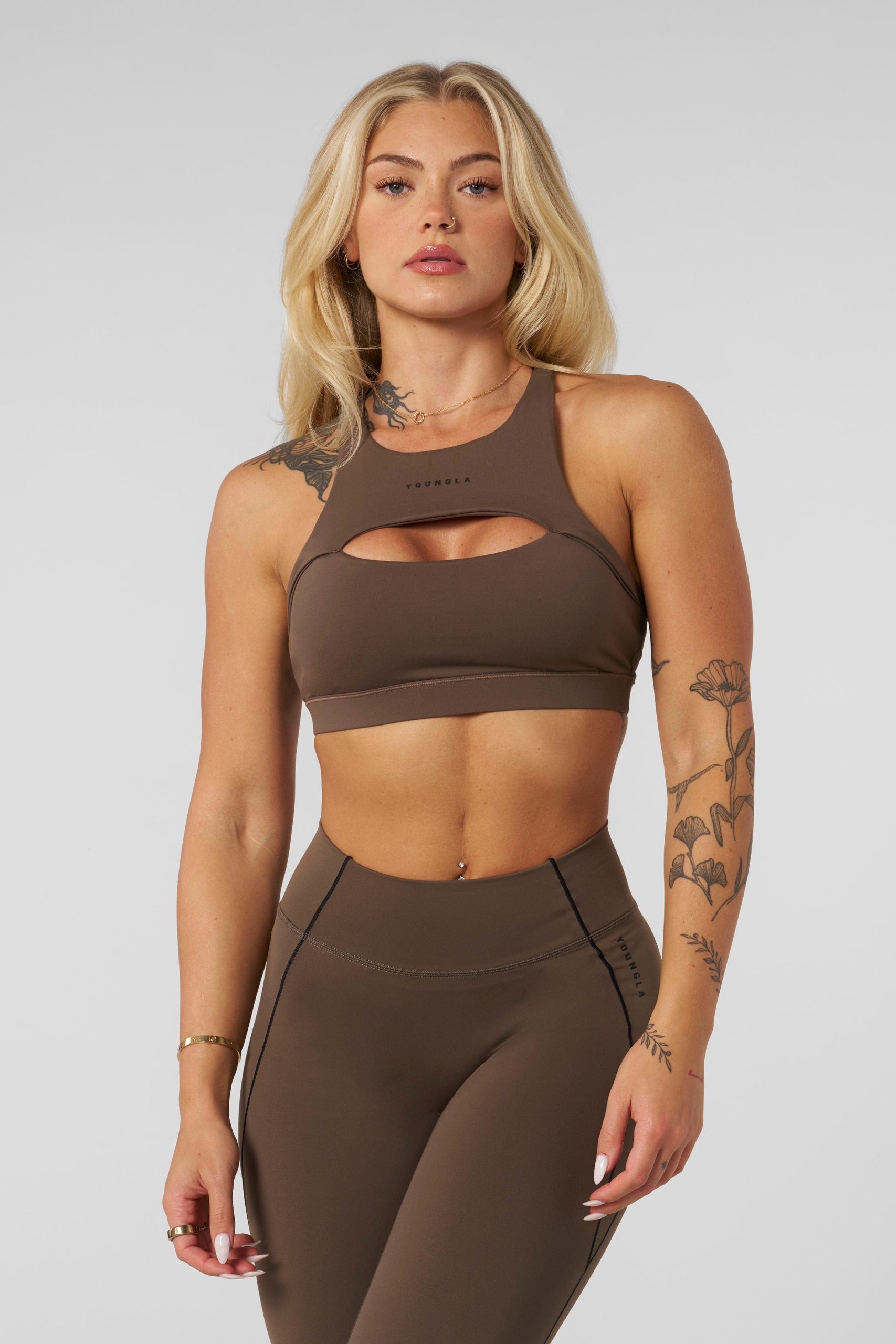 W365 - Elevate cut-out bra - Image 9