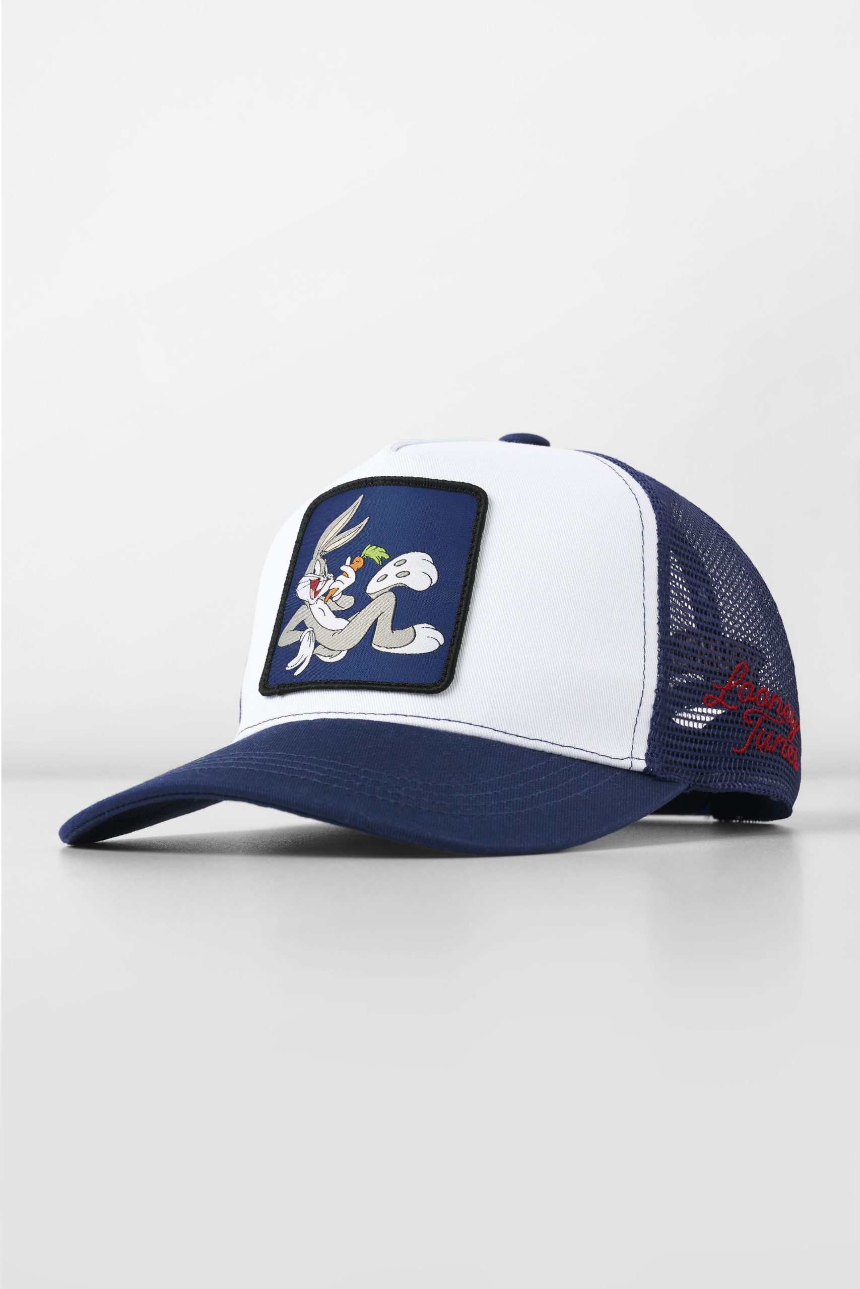 9135 - Looney Tunes Patch Trucker Hats - Image 9