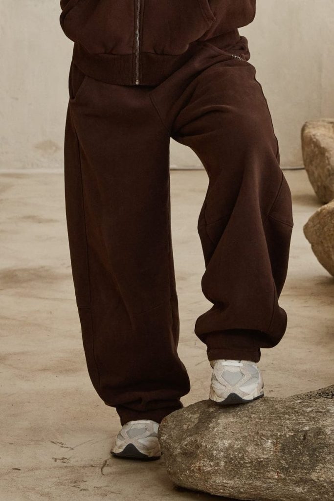 W2255 - Studio Edit Barrel Jogger
